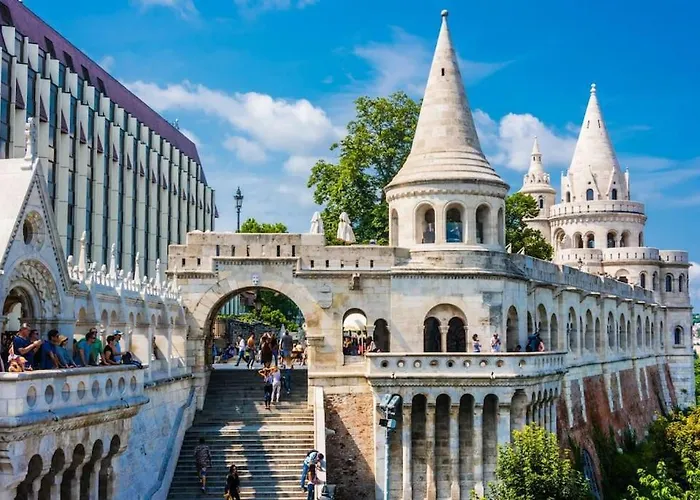 Alina Budapest